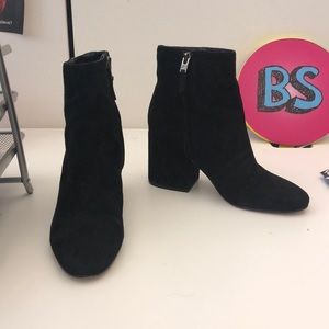 black Sam Edelman booties